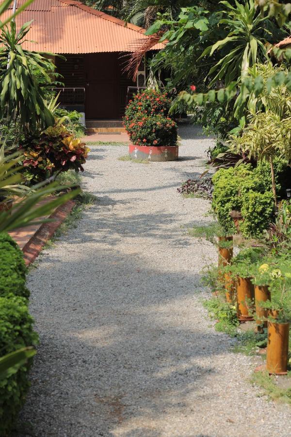 Kerala Bamboo House Varkala Exterior photo